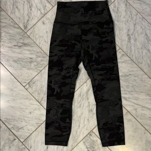 Lululemon Athletica Green Leggings for Active Comfort